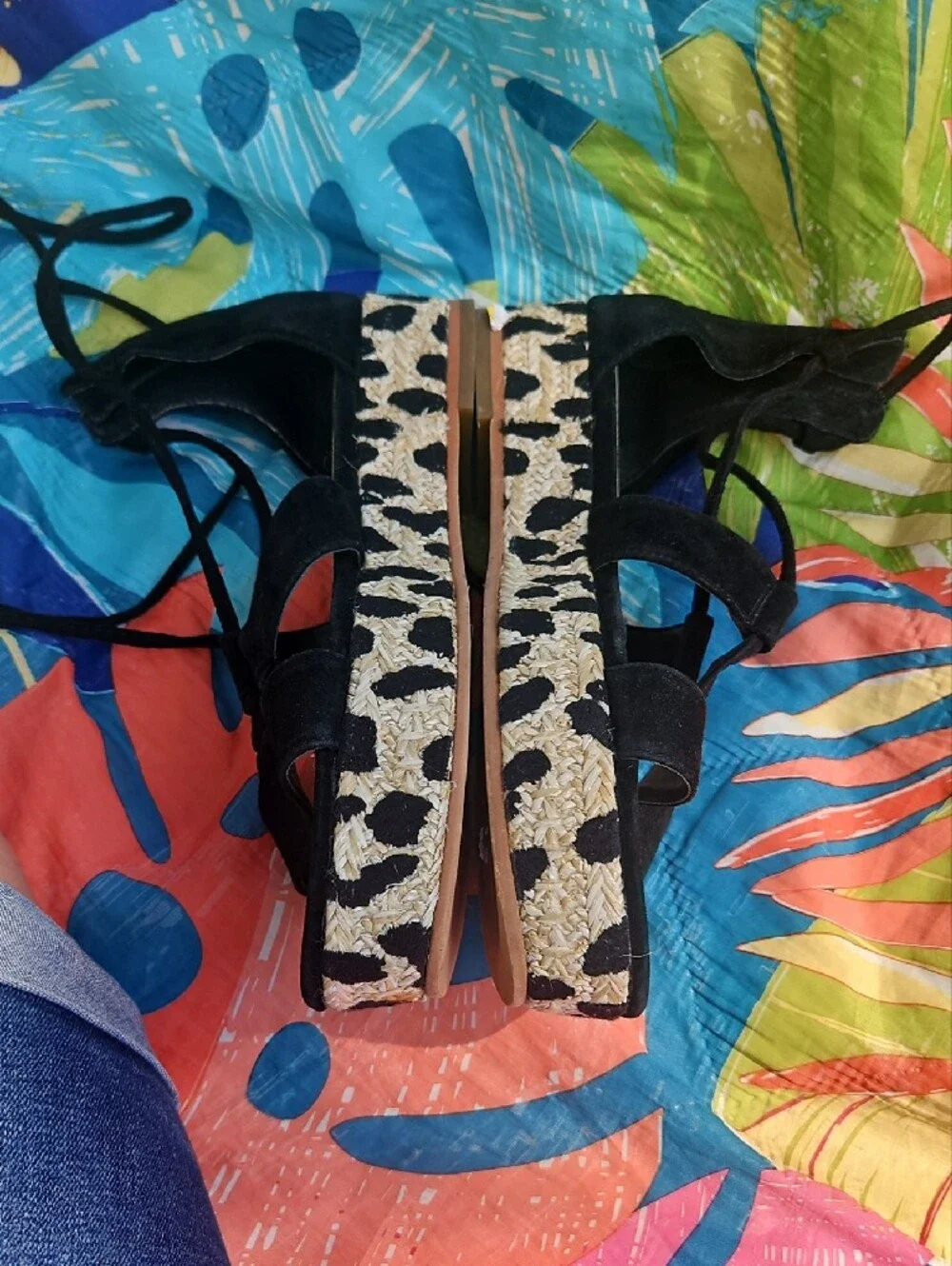 Vince Camuto stylish black